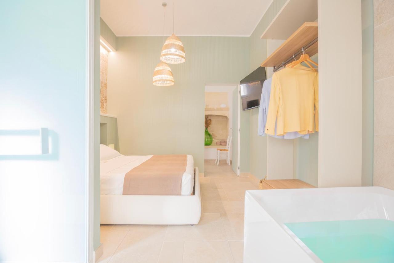 Filia Solis - Old Town Suites & Spa Brindisi Exteriér fotografie